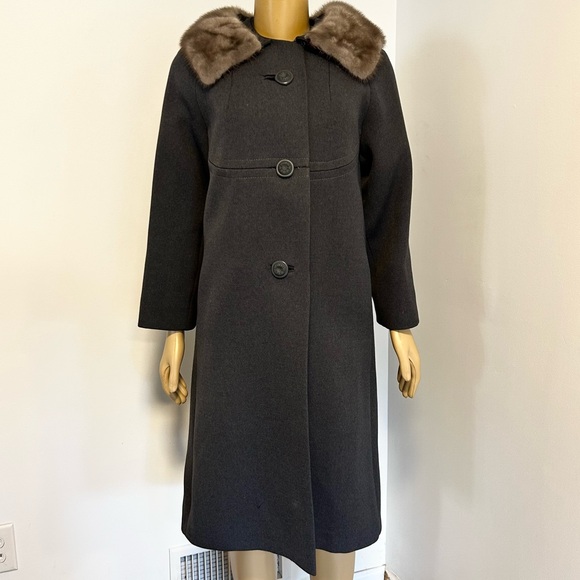 Vintage Libby’s 60s 70s Gray Mink‎ Fur Collar Coat Size Medium